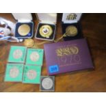 Coins and medals to include a 1970s proof set of coinage of Great Britain 1970, commemorative