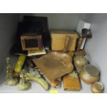 A mixed lot to include copper crumb trays with brushes and other items