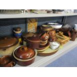 Mixed kitchen items to include chopping boards and other items