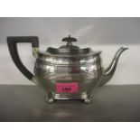 An 1802 George Hunter silver teapot, 453.8g