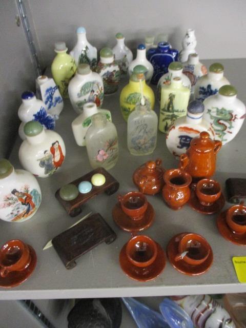 Mixed Chinese snuff bottles and other items