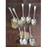 A set of five George IV silver teaspoons by SM London, 1823 and three apostle teaspoons, Sheffield