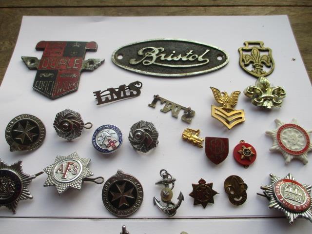 Vintage badges and buttons to include The Army Fire Service, Fire Brigade, Girl Guide, Boy Scout, - Image 3 of 3