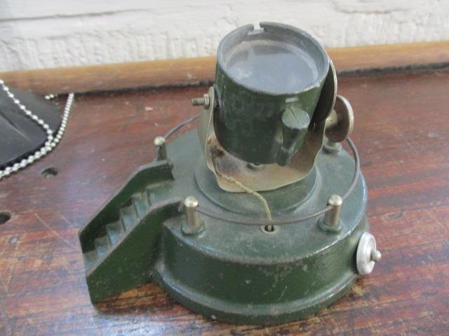 A WW2 Astra search-light