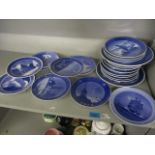 Mixed Royal Copenhagen Christmas plates to include some early plates dated 1913, 1915, 1916, 1917,