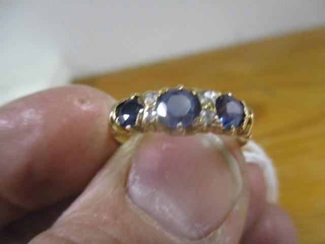 A yellow metal sapphire diamond ring 3g - Bild 2 aus 2