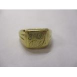 A yellow metal gents signet ring, 9.7g