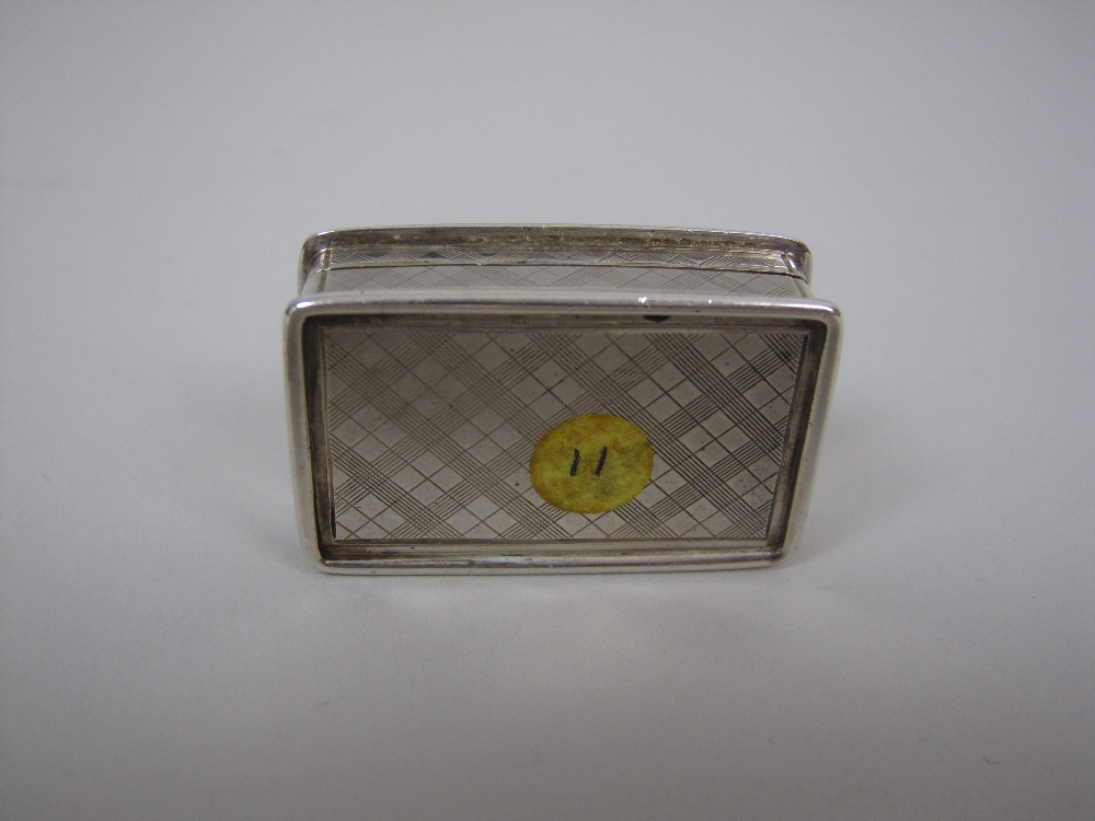 A Victorian silver rectangular Vinaigrette with trellis engraving, shield cartouche engraved - Image 3 of 3