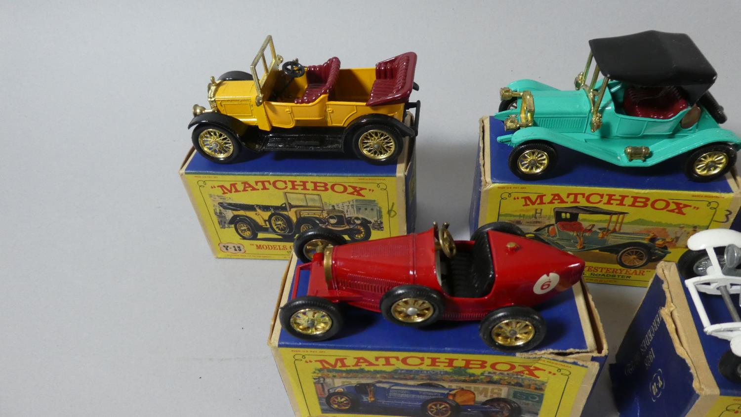 A Collection of Seven Boxed and Three Unboxed Matchbox Toys - Bild 2 aus 4