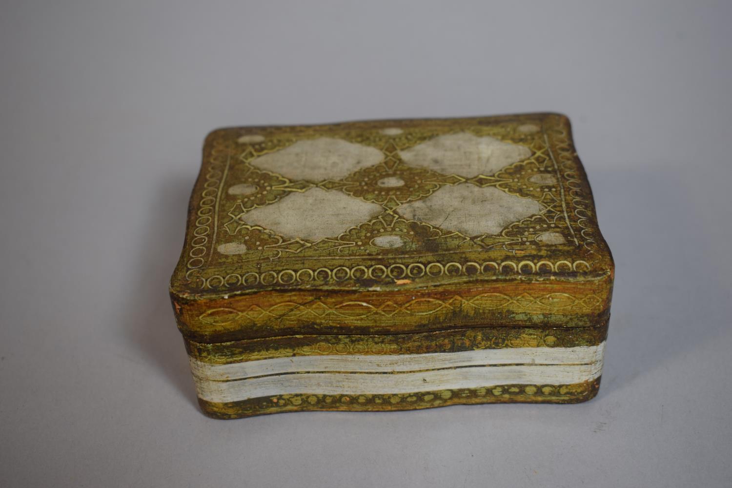 A Tray Containing Three Vintage Fans, Lidded Boxes, Turned Wooden Vase and Cover etc - Image 6 of 8