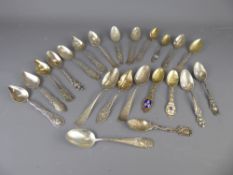 Twenty Five Sterling Silver American Souvenir Spoons, including Iowa, Los Angeles, Quebec,