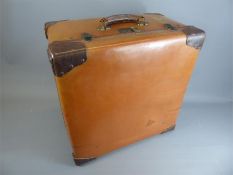 A Vintage Bridle Leather Travel Case