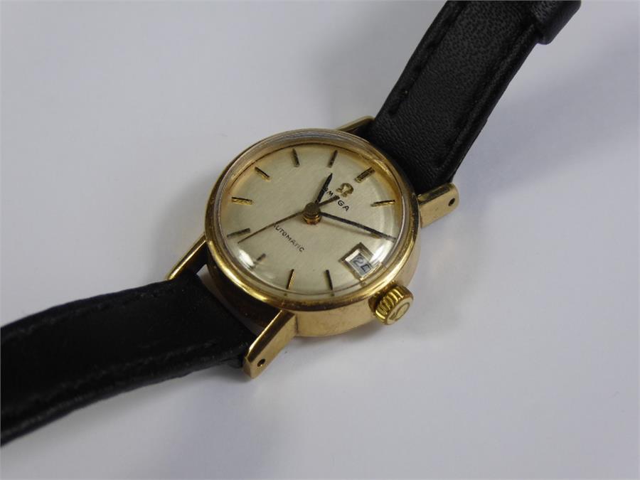 A Lady's Omega Automatic Wrist Watch - Bild 2 aus 3