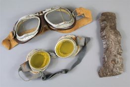 Two Pairs of WWI/WWII Aviator Flying Goggles