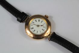 A Lady's 9ct Yellow Gold Wrist Watch