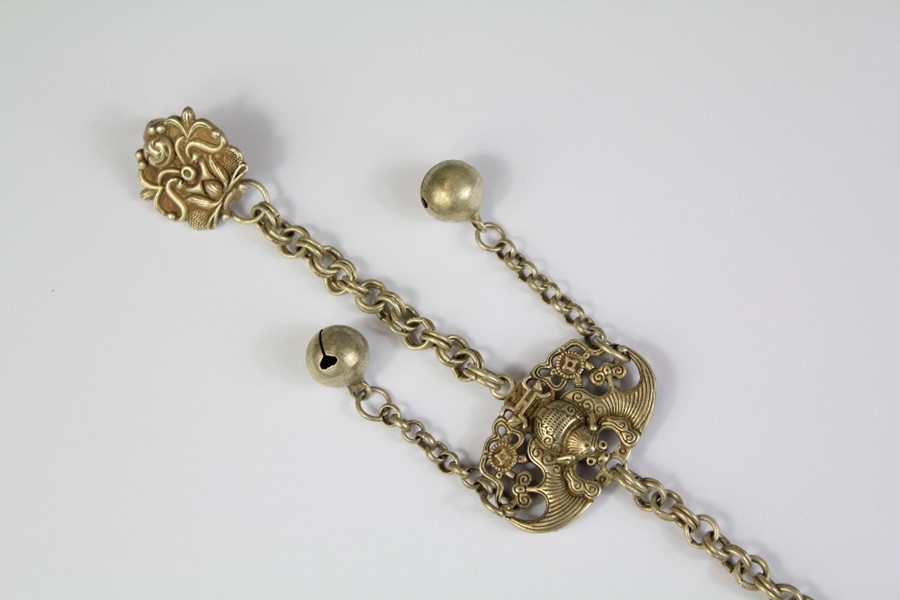 A Chinese White Metal Chatelaine - Image 3 of 3