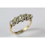 An 18ct Yellow Gold and Diamond Ring