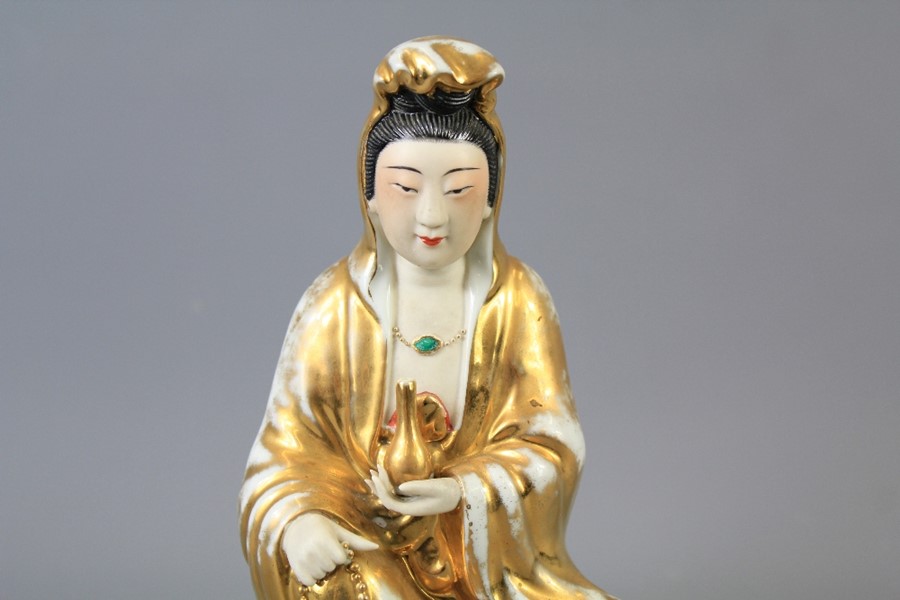 A Mid-20th Century Chinese Porcelain Kwan Yin - Image 2 of 3