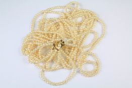 An Eight Strand Fresh Water Pearl Necklace