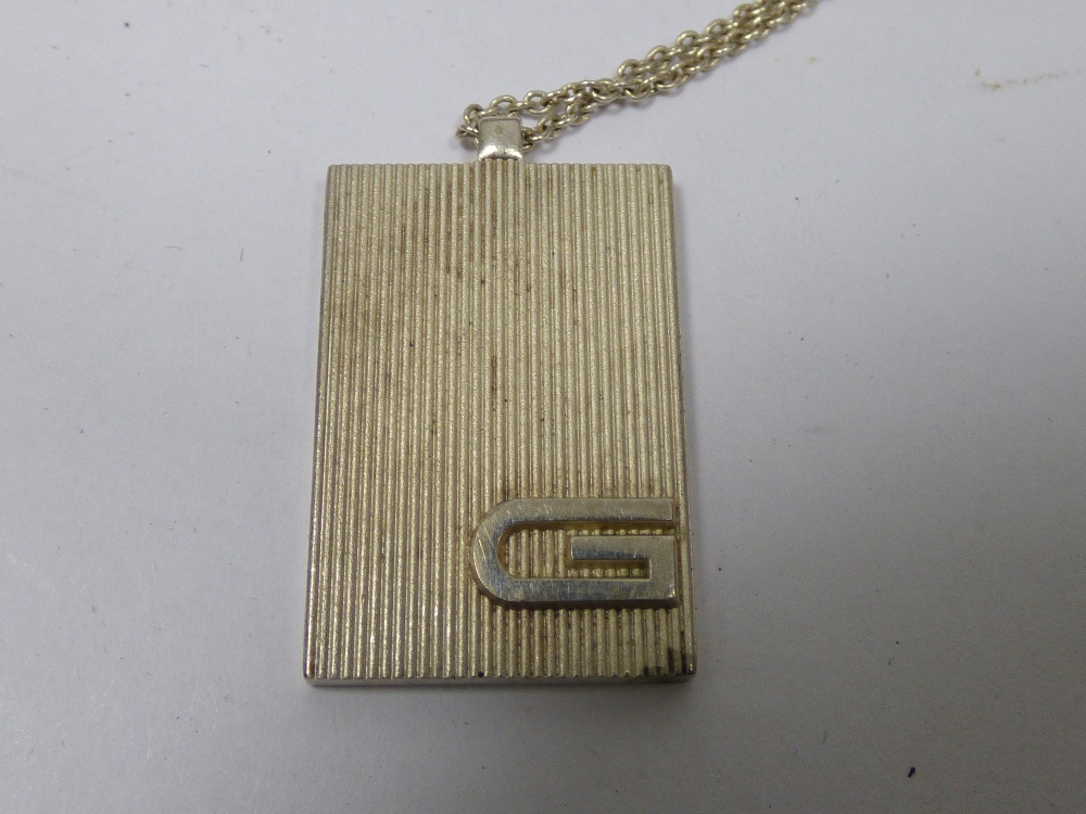 GUCCI 925 SILVER PENDANT & CHAIN - Image 3 of 3