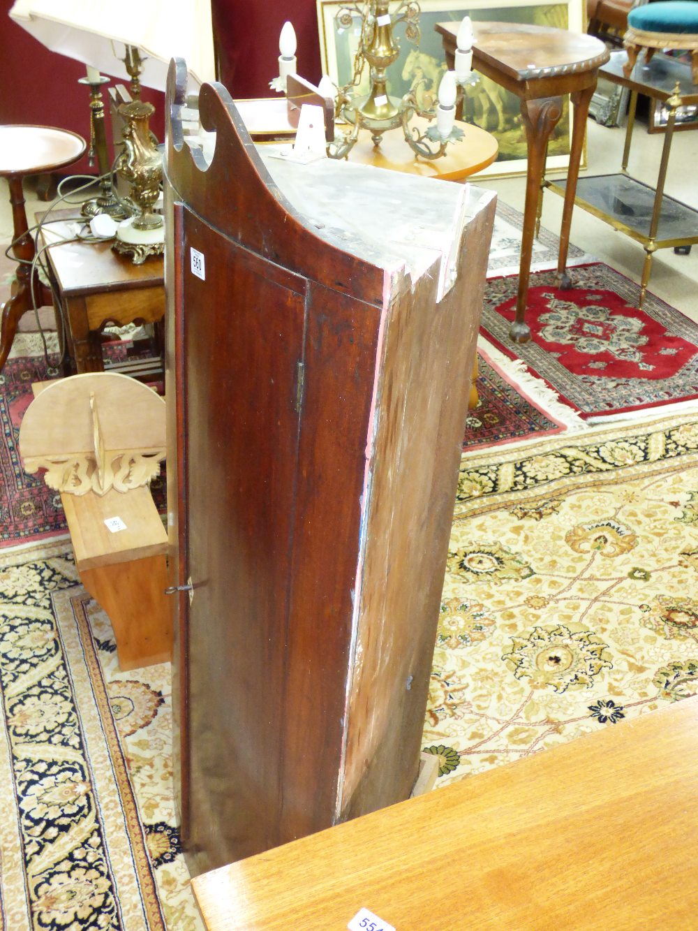 MAHOGANY WALL HUNG CORNER CUPBOARD - Image 2 of 4