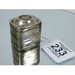 HALL MARKED SILVER POT, LION PASSANT ABOVE No2 + E C 193 OR 173, 3.8 cm HIGH, 22.05 GRAMS