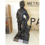 TULLER TROPHY FIGURE OF A CONFEDERATE SOLDIER 38 CMS