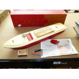 SWIFT ELECTRIC MOTOR BOAT IN ORIGINAL BOX