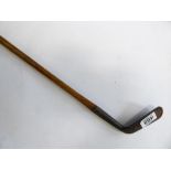 VINTAGE GOLF CLUB WITH WOODEN SHAFT