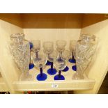 QUANTITY OF GLASS ITEMS INCLUDING 9 X BRISTOL BLUE STEMMED WINE GLASSES