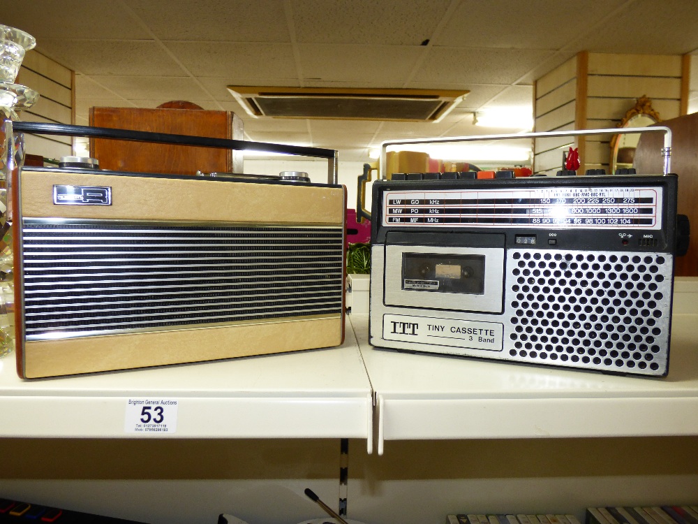 VINTAGE ROBERTS RADIO + ITT TINY CASSETTE PLAYER & RADIO