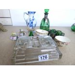 COLLECTION OF GLASS & CERAMICS INCLUDING INK STAND