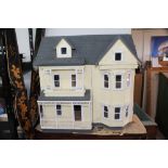 AMERICAN STYLE DOLLS HOUSE WITH EXTRA ACCESSORIES, FABRIC, WALL PAPER ETC.