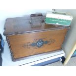 SINGER SEWING MACHINE IN DECORATED CASE