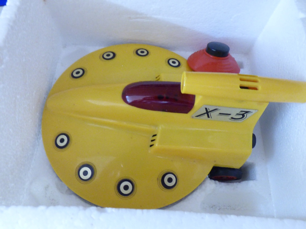 BOXED 1970s INTEL X-3 FERNLENKAUTO WIRELESS REMOTE CONTROL SPACESHIP - Image 2 of 2