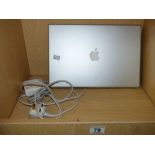 APPLE LAPTOP 2007 MODEL No. A1226 (UNTESTED)