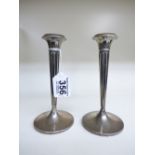 PAIR OF HALL MARKED SILVER CANDLESTICKS (1 WITH REPAIR TO BASE) 17 CMS HIGH