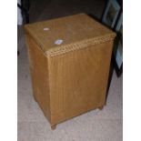 LLOYD LOOM STYLE LAUNDRY BASKET