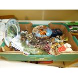 BOX CONTAINING WOMBLE FIGURES, WESTERN HERITAGE LIMITED EDITION PLATES & OTHERS