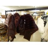 5 X VINTAGE FUR SHOULDER CAPES & STOLES + 2 X FUR HATS