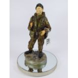 A FALKLANDS COMMEMORATIVE CERAMIC FIGURE, REPRESENTING A ROYAL MARINE COMMANDO