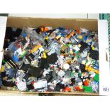 QUANTITY OF LEGO