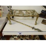 BRASS TRIVET & TOASTING FORK