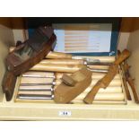 QUANTITY OF VINTAGE TOOLS INCLUDING BOXED CHISEL SET