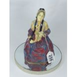 ROYAL DOULTON CHARLEYS AUNT HN1532