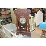 OAK CASE MANTLE CLOCK, NEWHAVEN CLOCK CO. NEWHAVEN CONNECTICUT 64 CMS