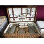 LARGE VINTAGE WICKER HAMPER