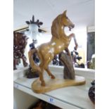 LARGE CARVED WOODEN HORSE FIGURE 55 CMS HIGH