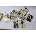 QUANTITY OF 1920'S / 30'S MODERN BEAUTIES & BEAUTIES OF TODAY + OTHERS CIGARETTE CARDS
