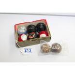 8 X GOLF BALLS INCLUDING 2 X ANTIQUE